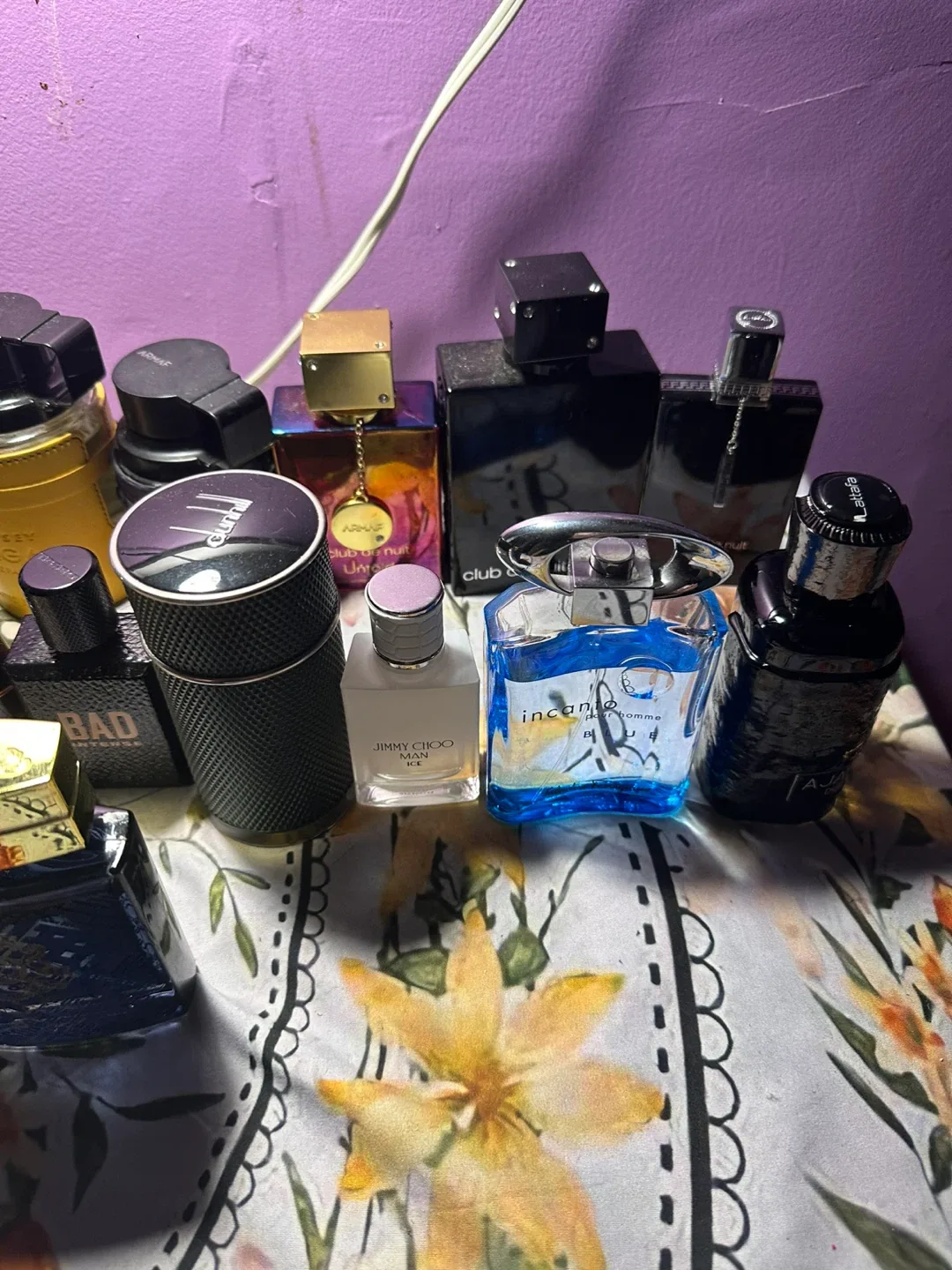 Men’s Fragrances image indicator(3)