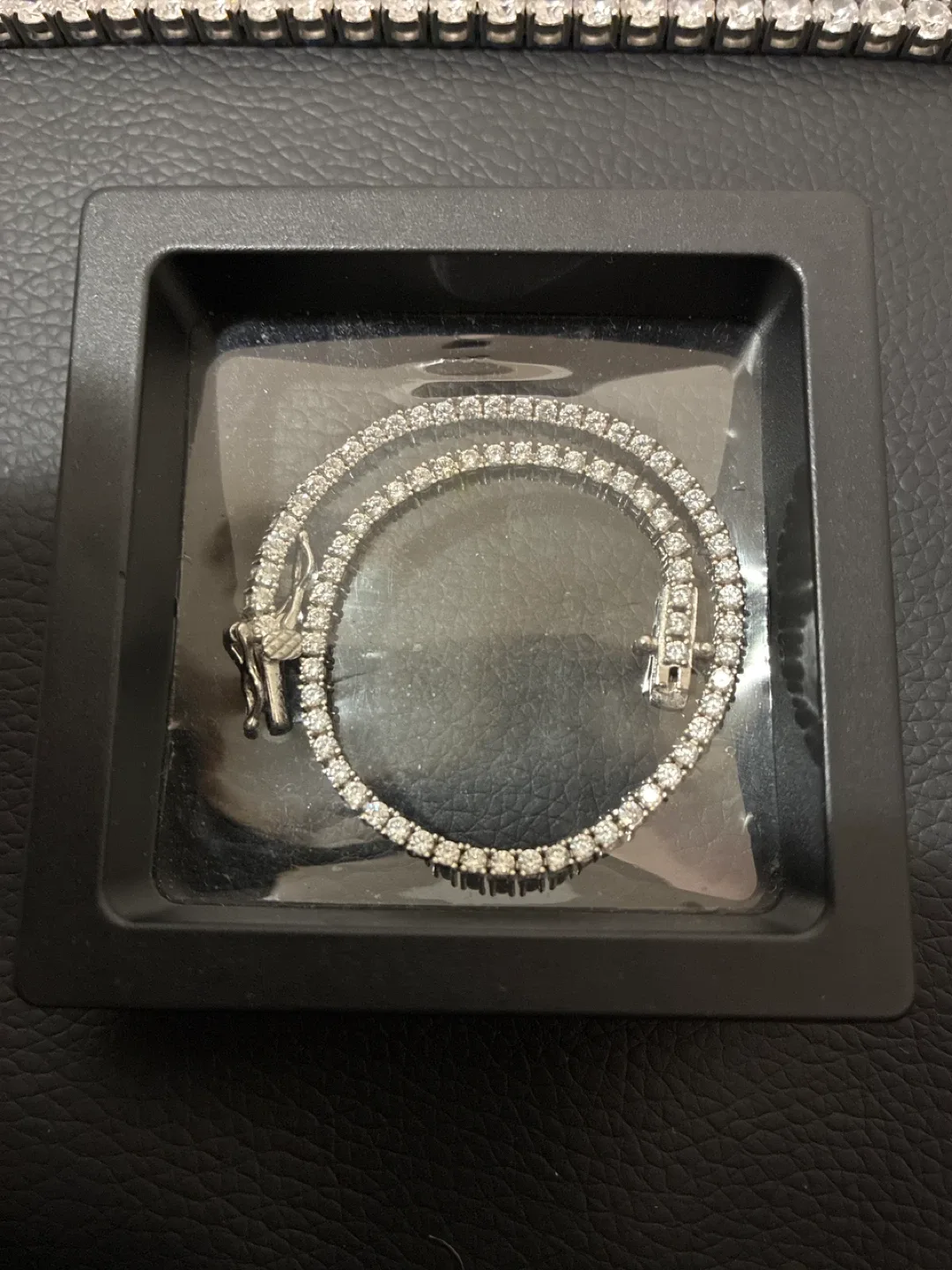 ✨925 STERLING SILVER - MOISANITE TENNIS BRACELET✨ image indicator(3)