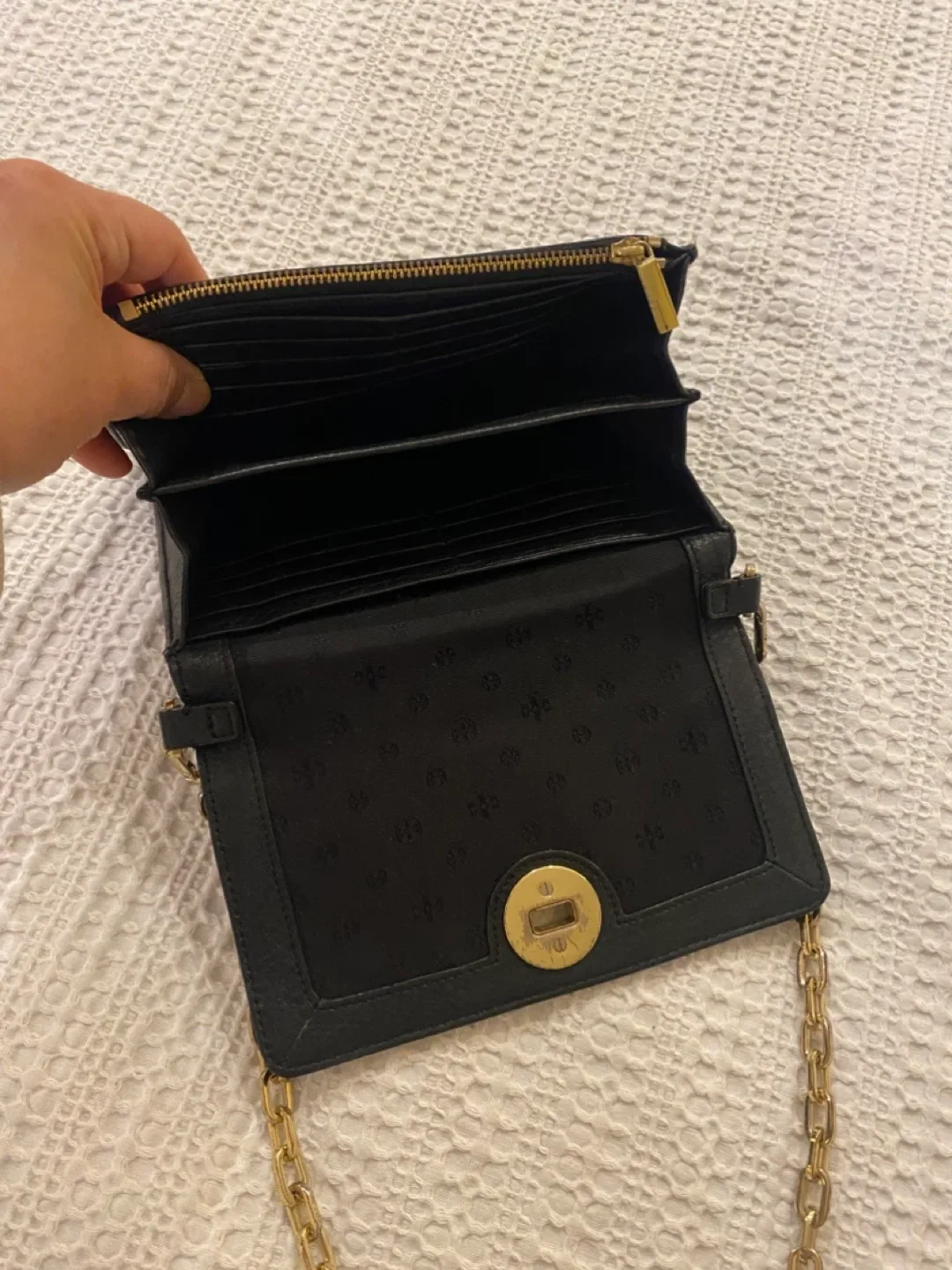 Tory Burch Black Leather Crossbody Bag image indicator(3)