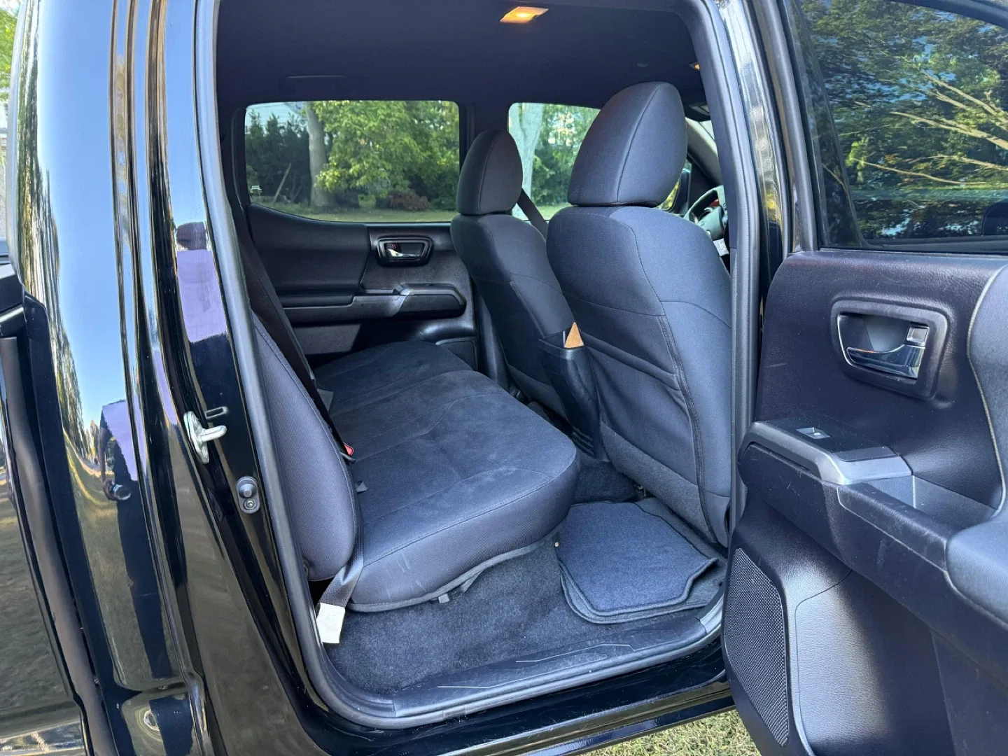 Toyota Tacoma TRD Sport Truck image indicator(8)