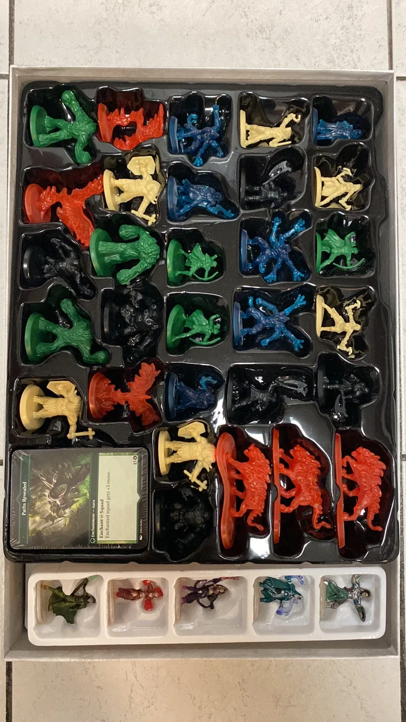 Magic The Gathering: Arena of the Planeswalkers Board Game image indicator(2)