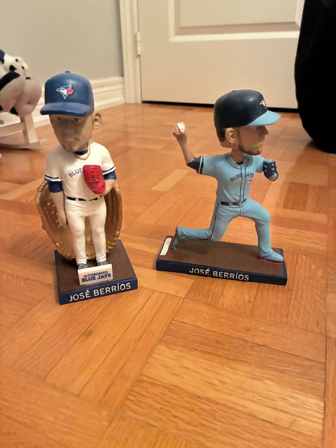José Berríos Bobbleheads - Toronto Blue Jays