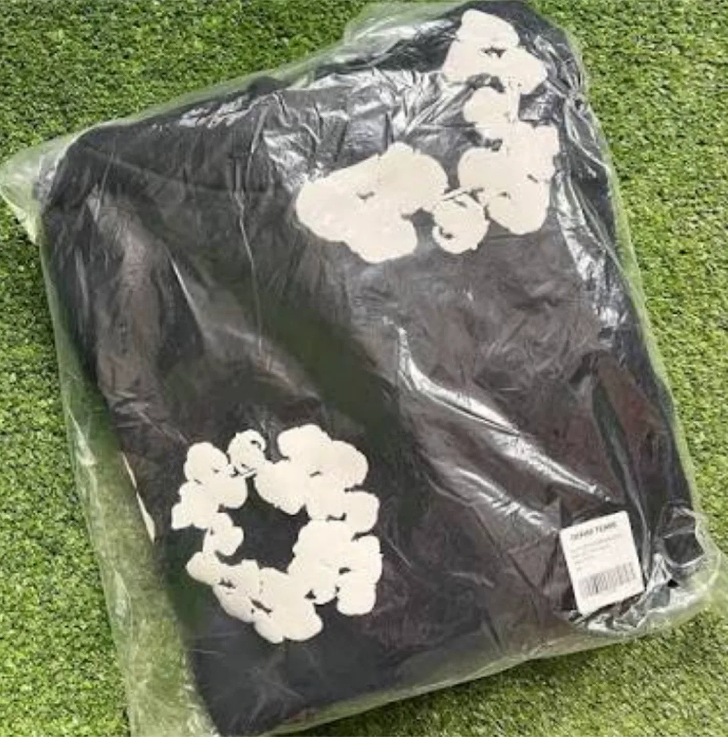 Denim Tears Hoodie image indicator(2)