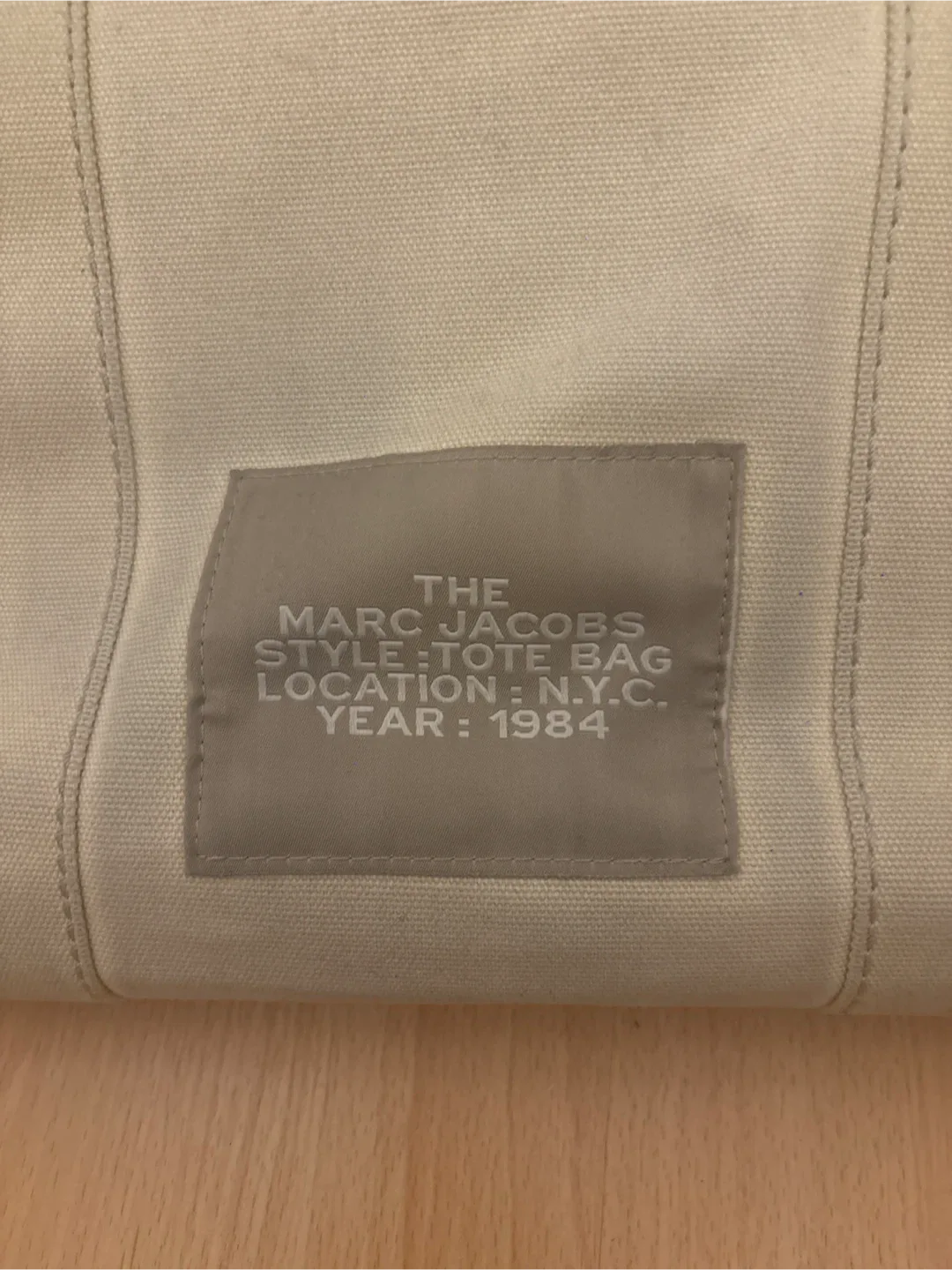 Marc Jacobs The Tote Bag - Cream image indicator(3)