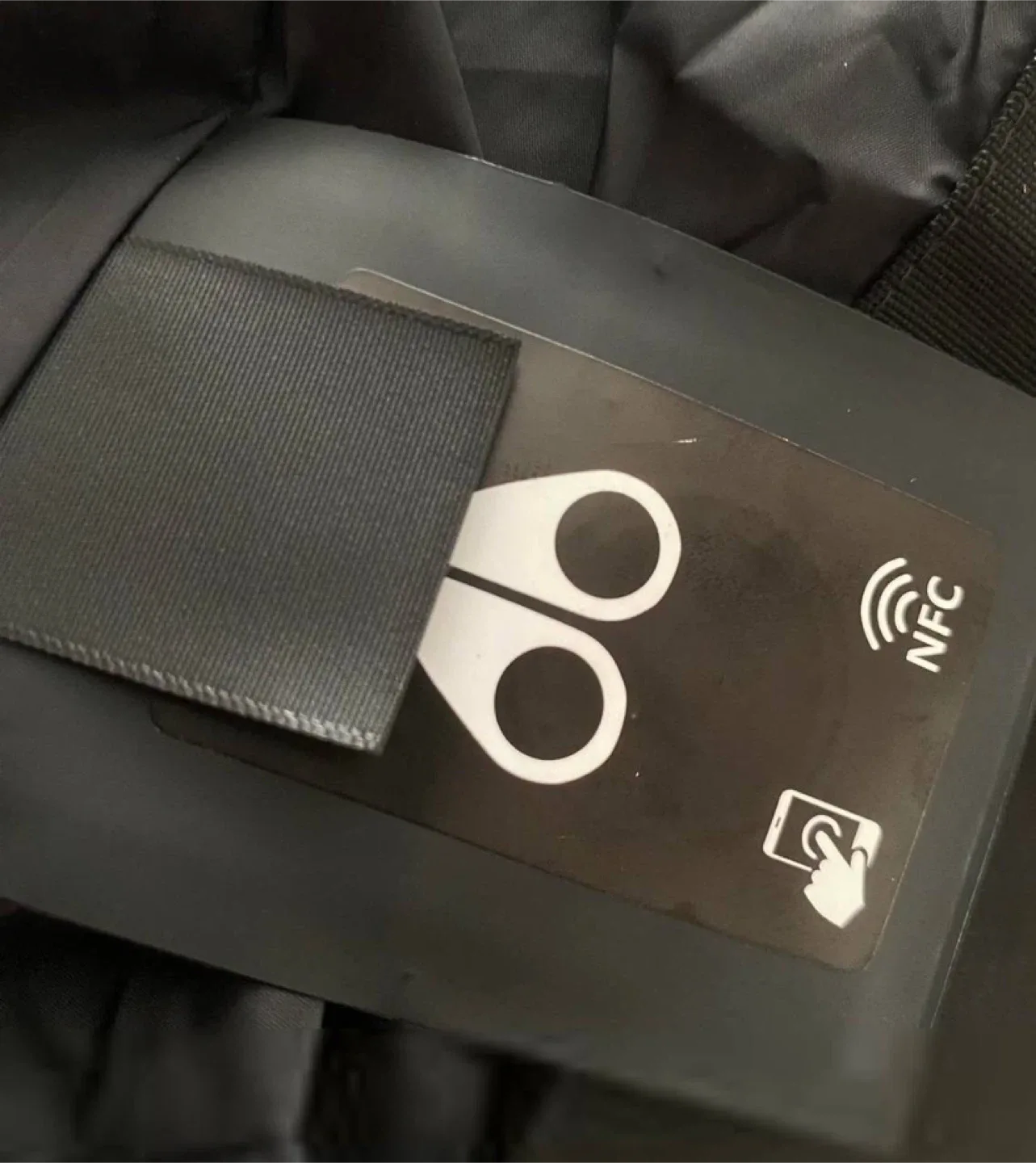 Moose Knuckles Q3 Down Parka Black With White Fur image indicator(6)