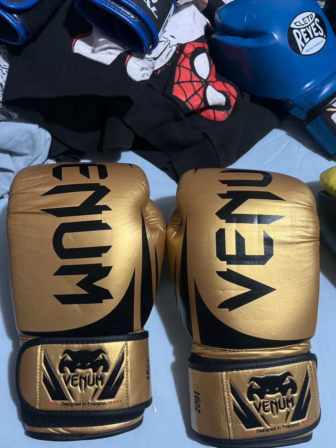 Venum Boxing Gloves 16oz Gold