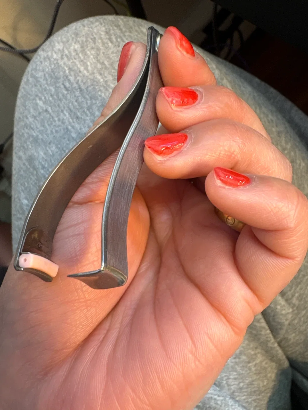 Eyelash Curler for Corner Lash - Mini Japanese Eyelash Curler image indicator(5)