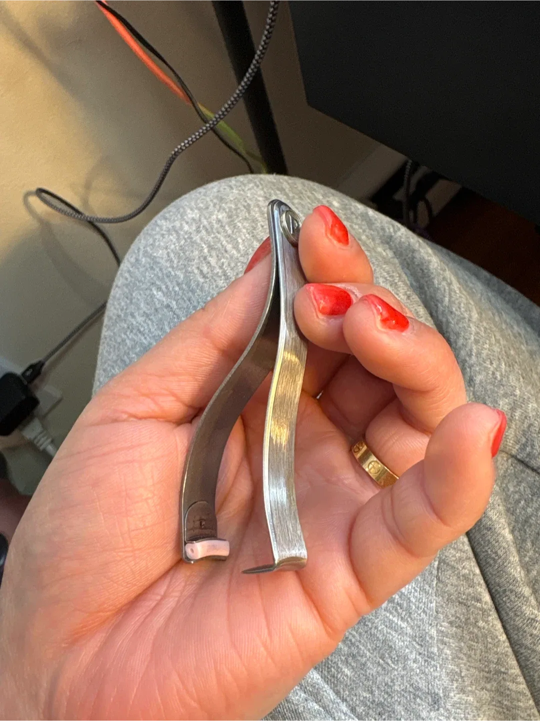 Eyelash Curler for Corner Lash - Mini Japanese Eyelash Curler image indicator(3)