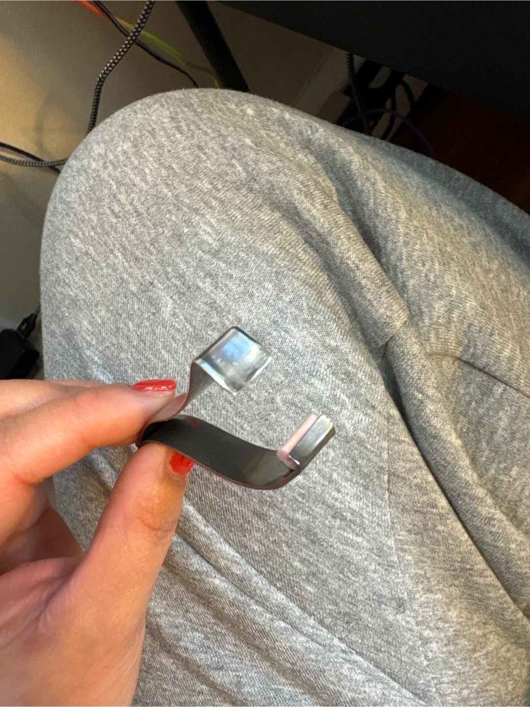 Eyelash Curler for Corner Lash - Mini Japanese Eyelash Curler image indicator(4)