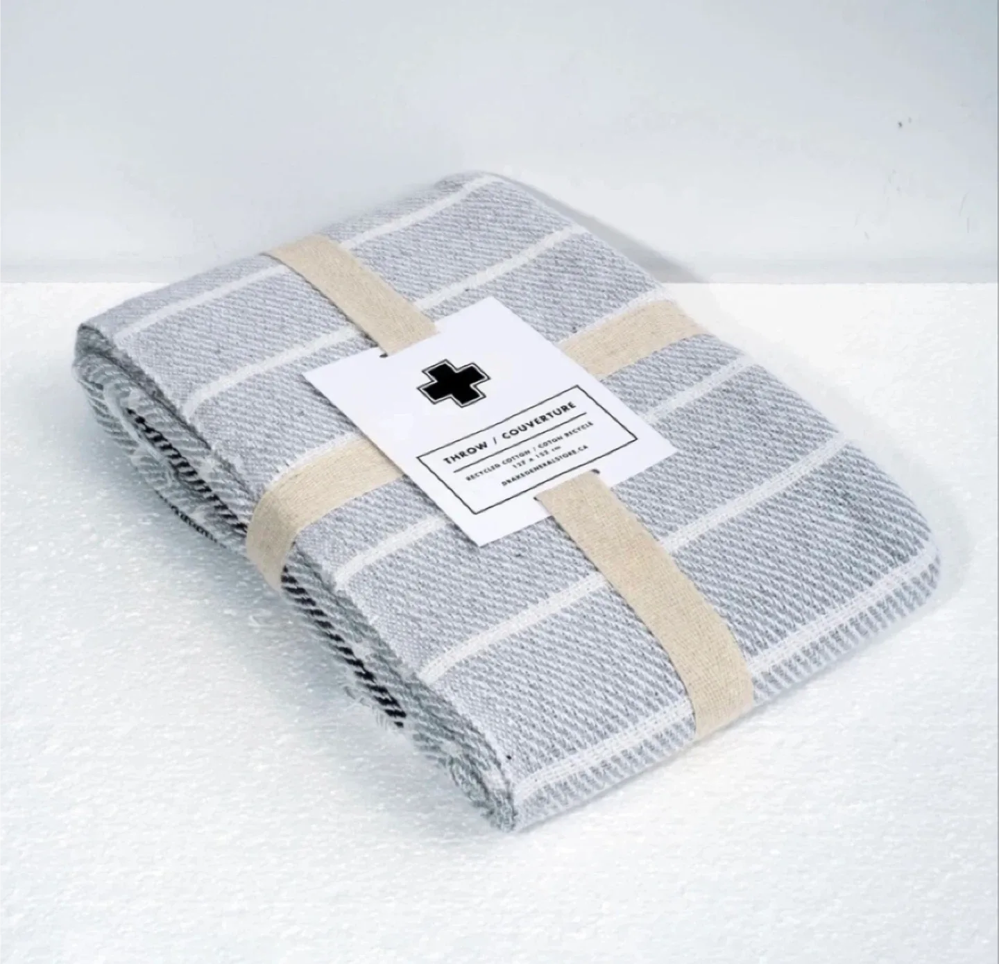 Brand new ‘Drake General Store’ cotton throw blanket