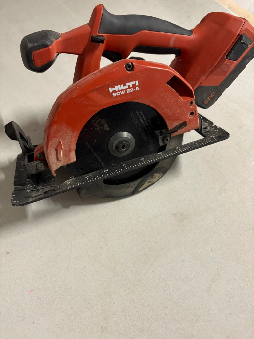Hilti SCW 22-A Cordless Circular Saw - photo 4