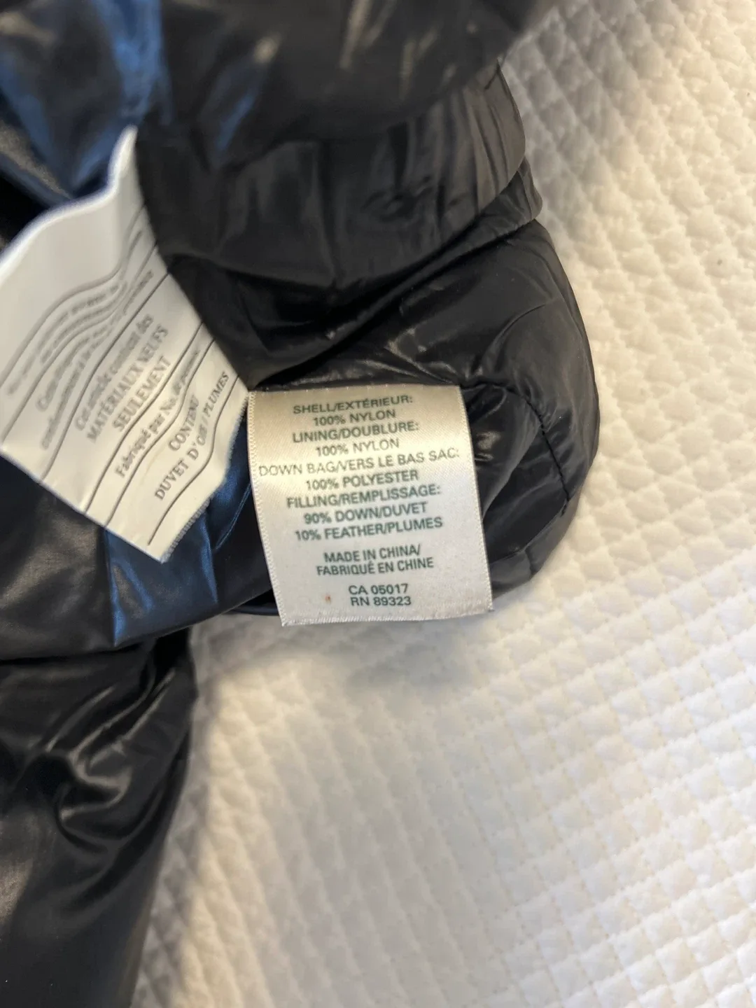 Roots puffer jacket. image indicator(3)