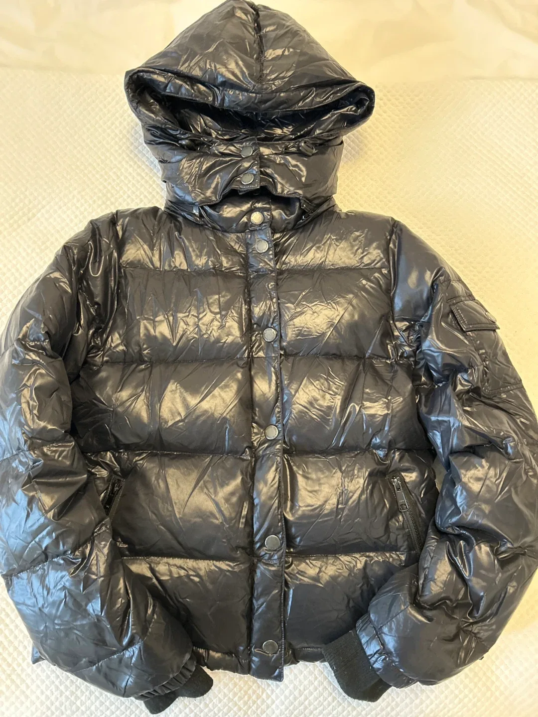 Roots puffer jacket.