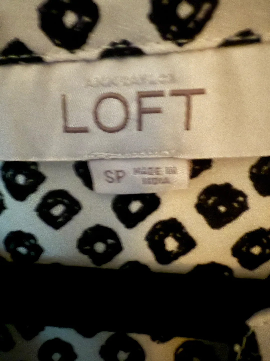 LOFT Sleeveless Blouse - Size SP image indicator(2)