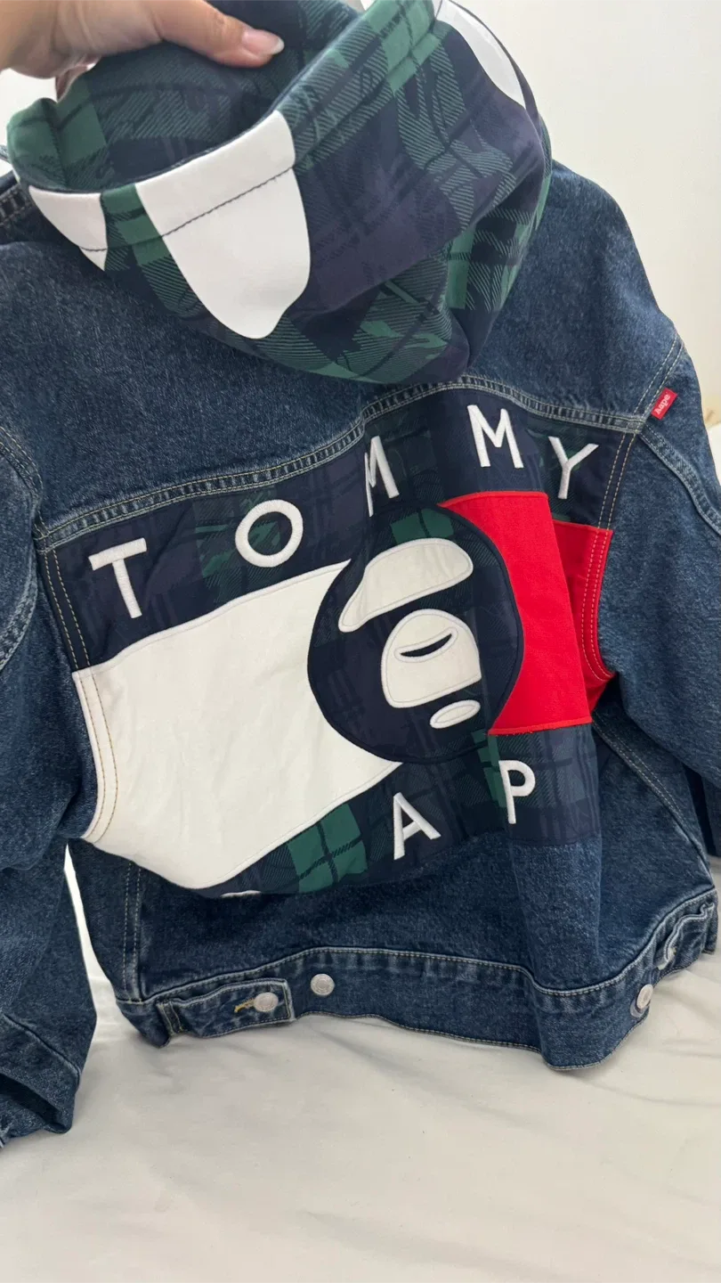 Tommy Jeans AAPE Denim Jacket - Size S image indicator(5)