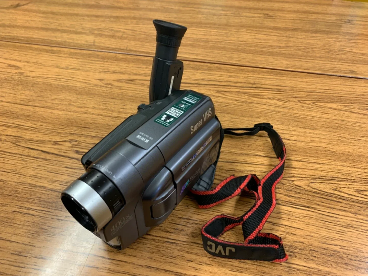 JVC GR-SXM-320U Camcorder