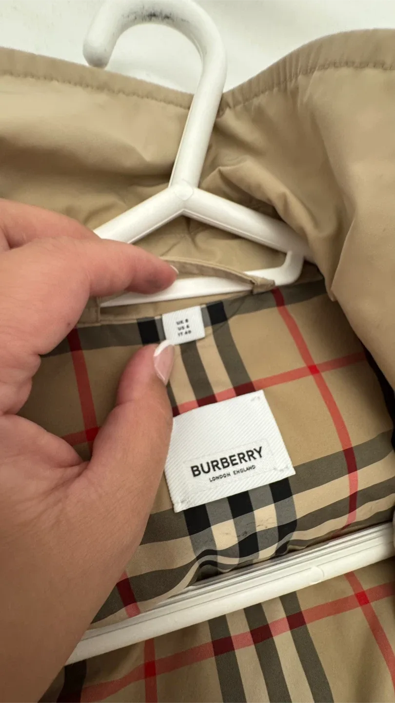 Burberry Oxclose 524 Classic Raincoat - Size 6 image indicator(5)