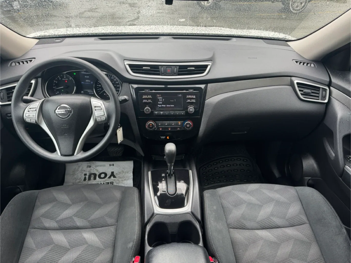 2015 Nissan Rogue S FWD image indicator(5)