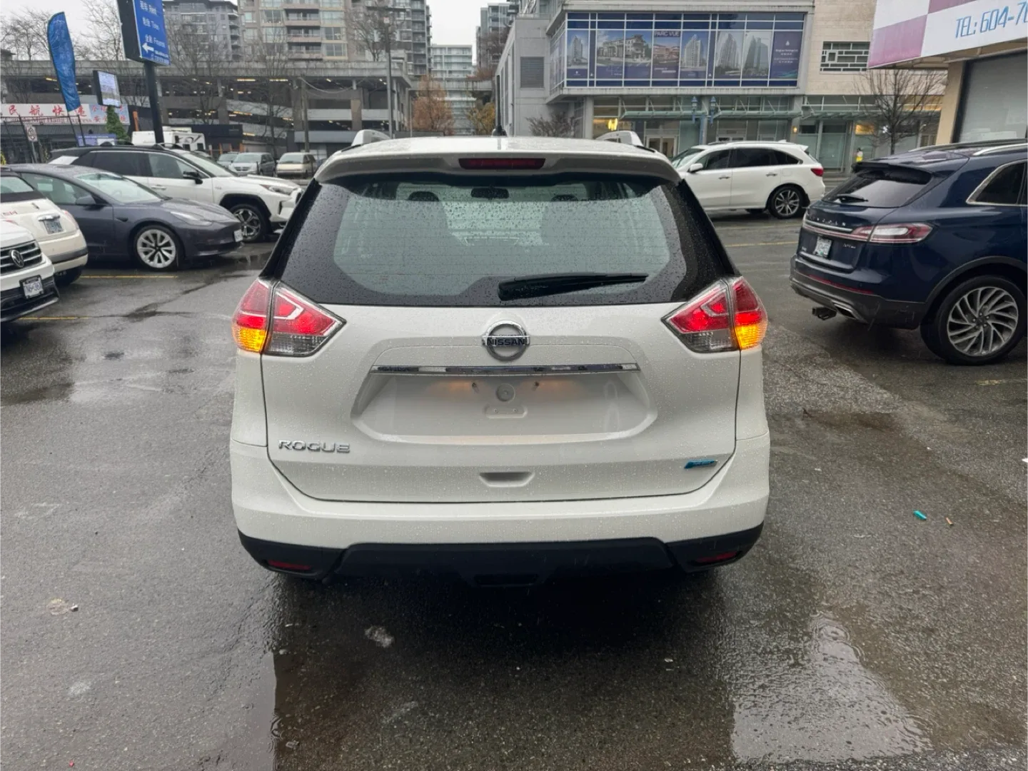 2015 Nissan Rogue S FWD image indicator(4)