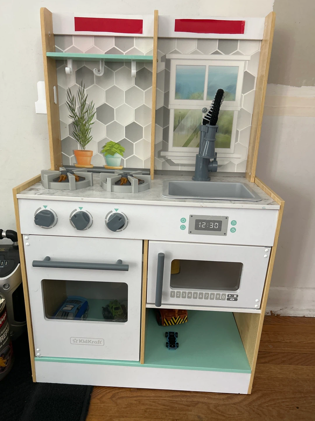 #CLEANOUT KidKraft Wooden Play Kitchen - photo 2