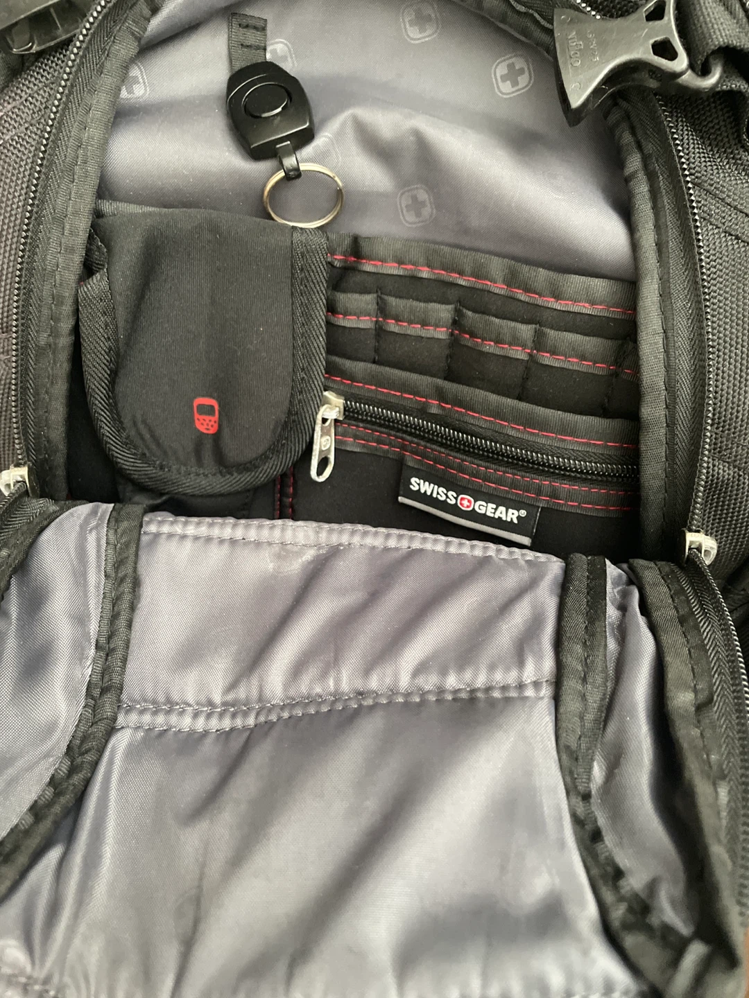 Swiss Gear Black Backpack - photo 2