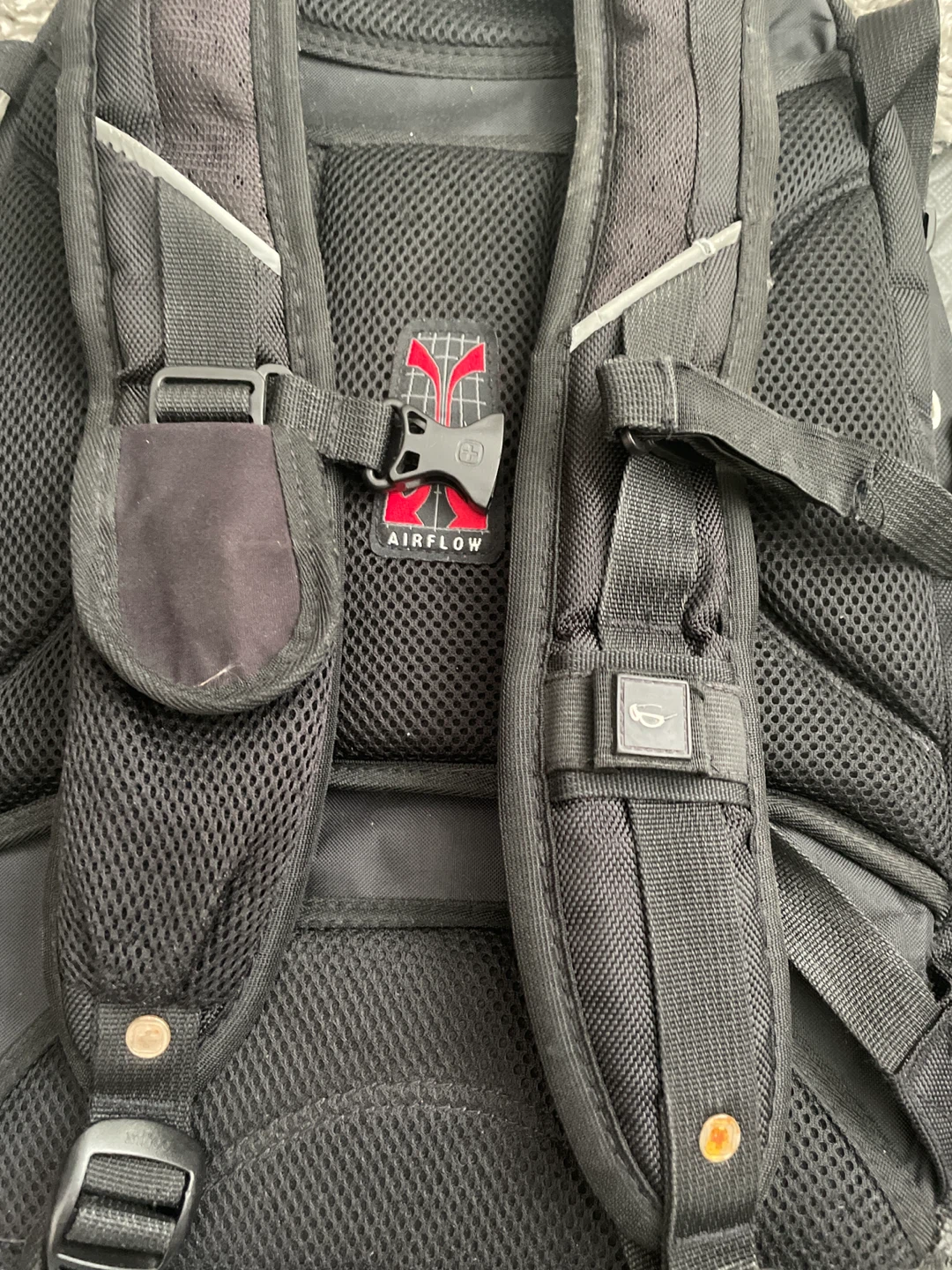 Swiss Gear Black Backpack - photo 3
