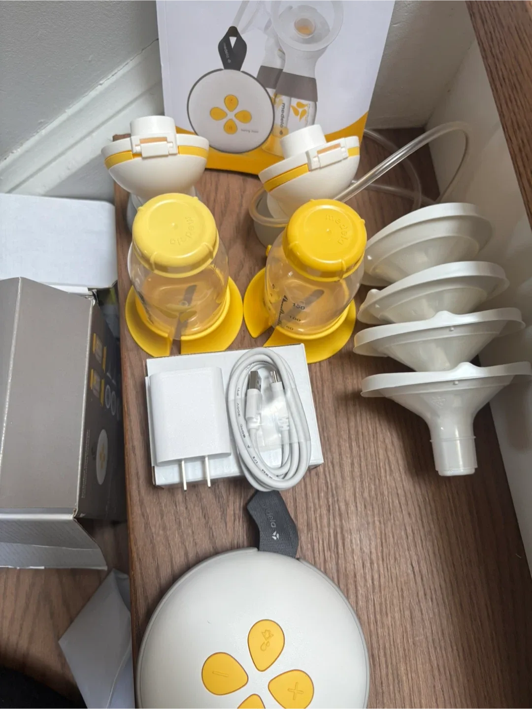 Medela Swing Maxi Double Electric Breast Pump image indicator(6)