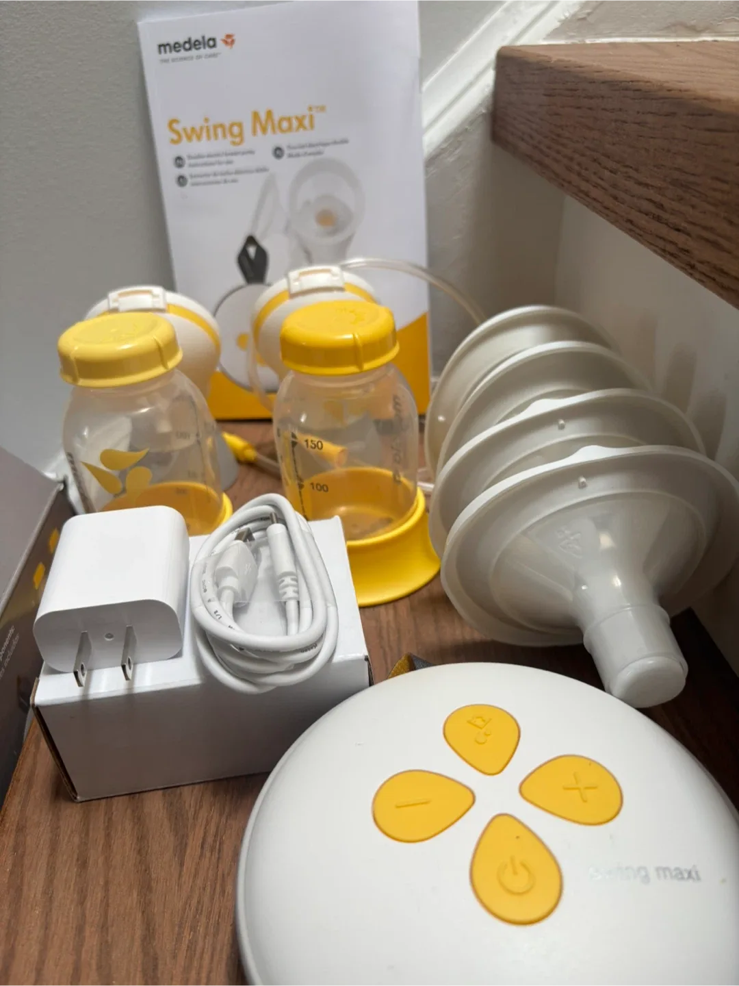 Medela Swing Maxi Double Electric Breast Pump image indicator(2)