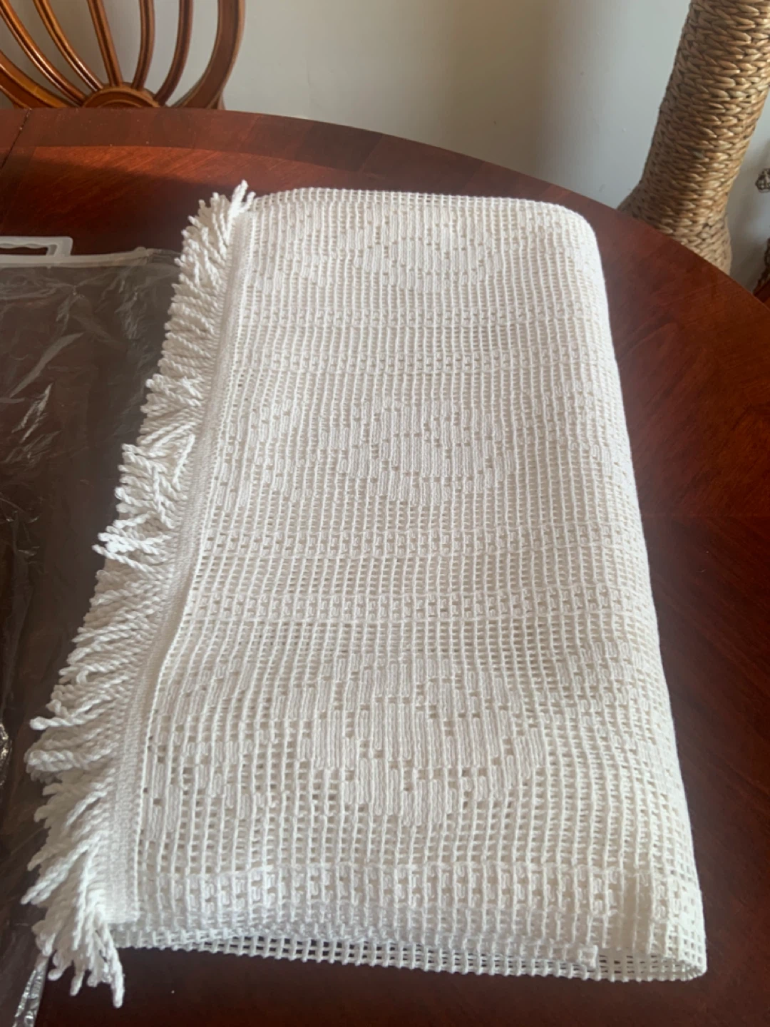 New European Off- White Tablecloth•Runner - photo 4