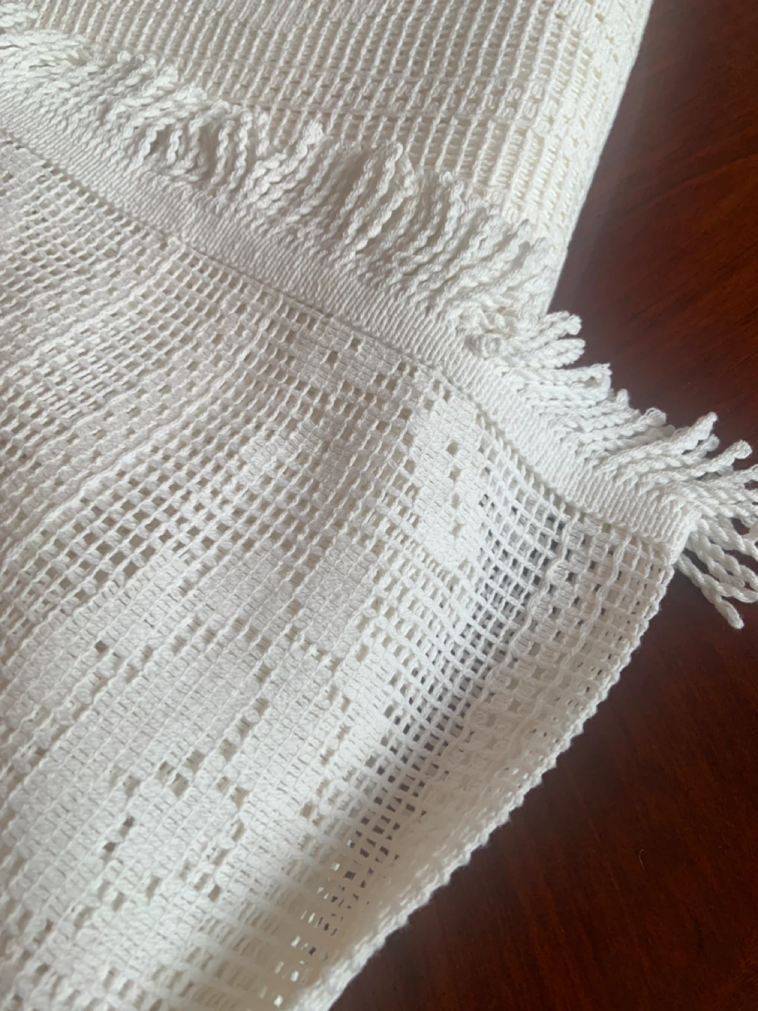 New European Off- White Tablecloth•Runner - photo 3