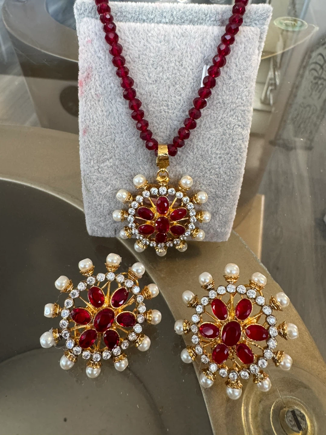 Necklace and Earrings Set - Red, Gold, and Pearl - photo 2