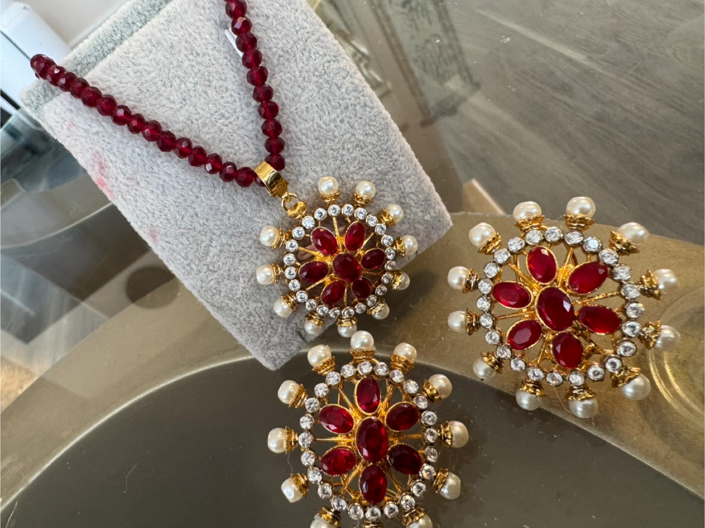 Necklace and Earrings Set - Red, Gold, and Pearl - photo 3