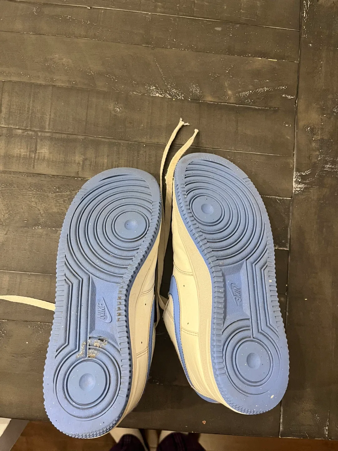 Women's Nike Air Force 1 Low White Blue Size 8 image indicator(9)