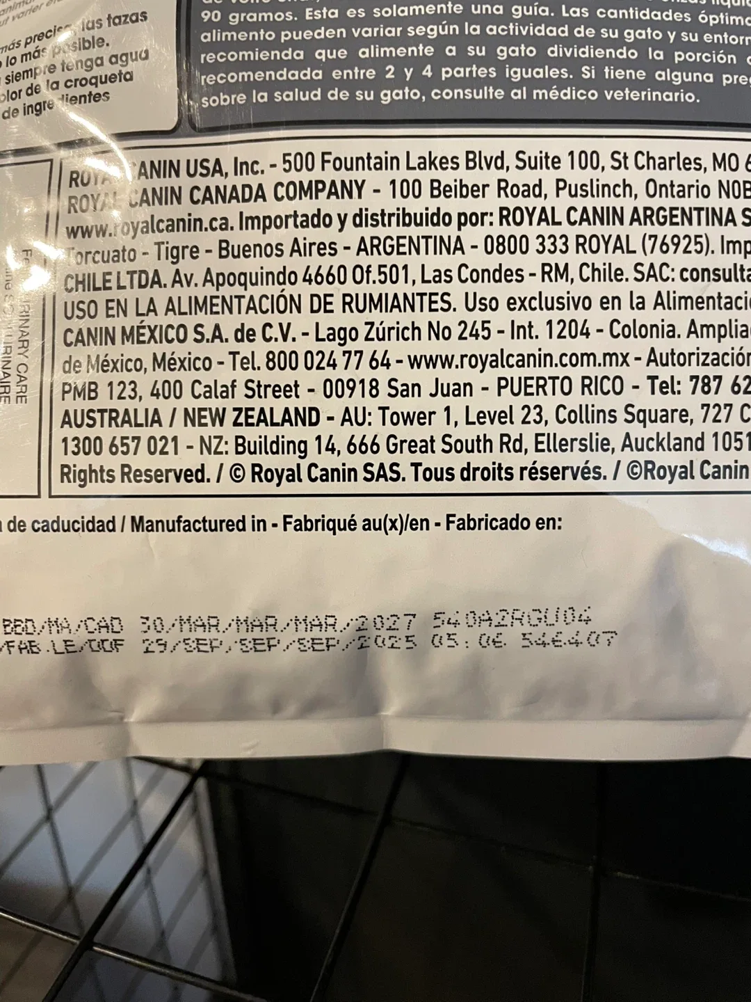 Brand New Royal Canin Urinary Cat Food image indicator(3)