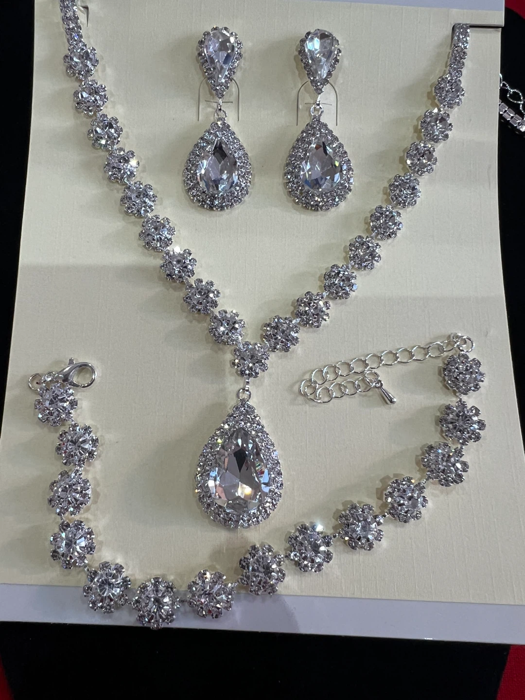Silver Rhinestone Jewellery Set - photo 3