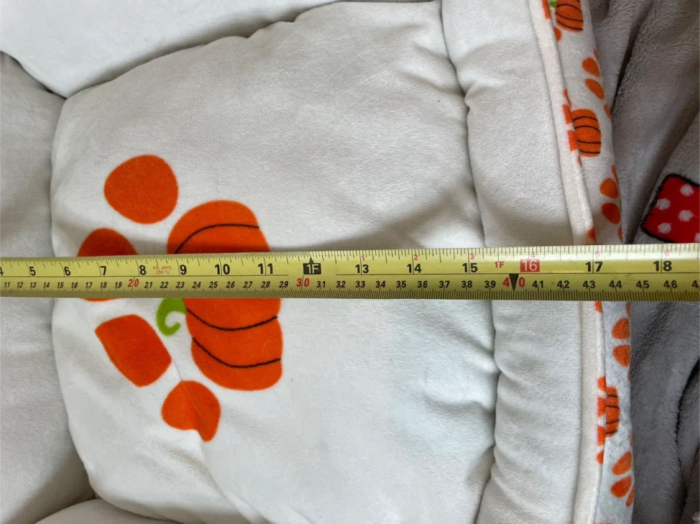 Small Dog/Cat Bed image indicator(4)