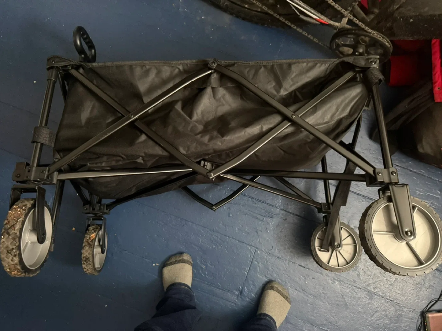 Ozark Trail Collapsible Wagon image indicator(5)