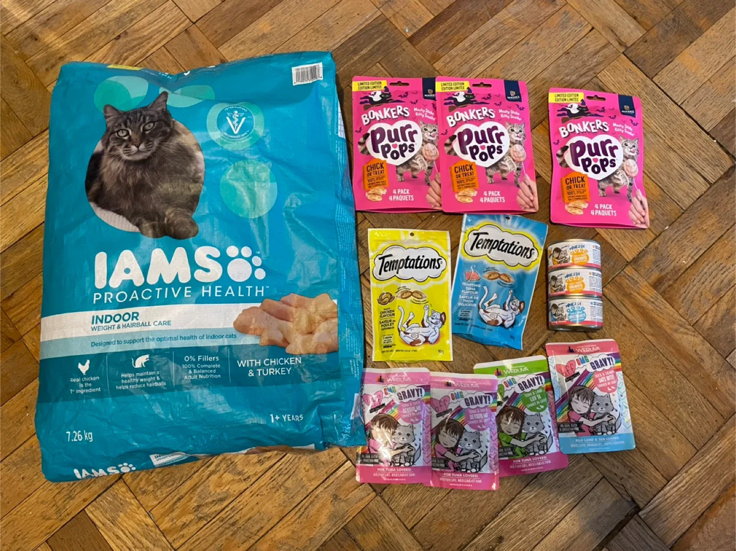 Brand New Cat Food & Treats Lot