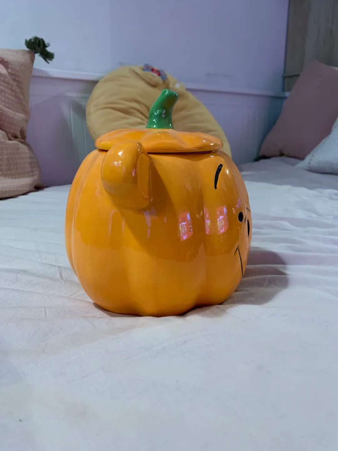 ‼️MOVING SALE‼️Halloween Winnie the Pooh cookie jar image indicator(2)