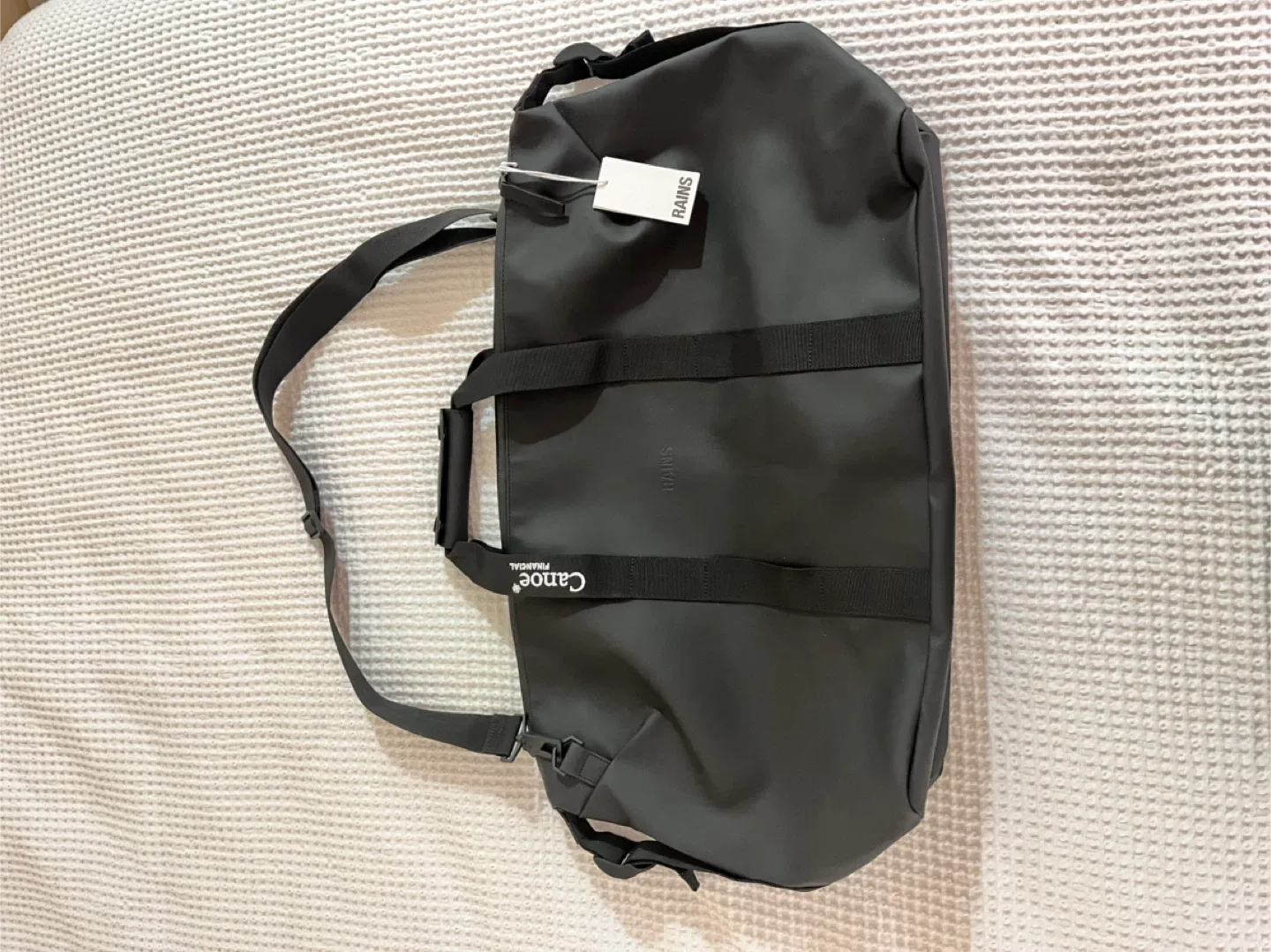 RAINS Waterproof Duffel Bag image indicator(2)