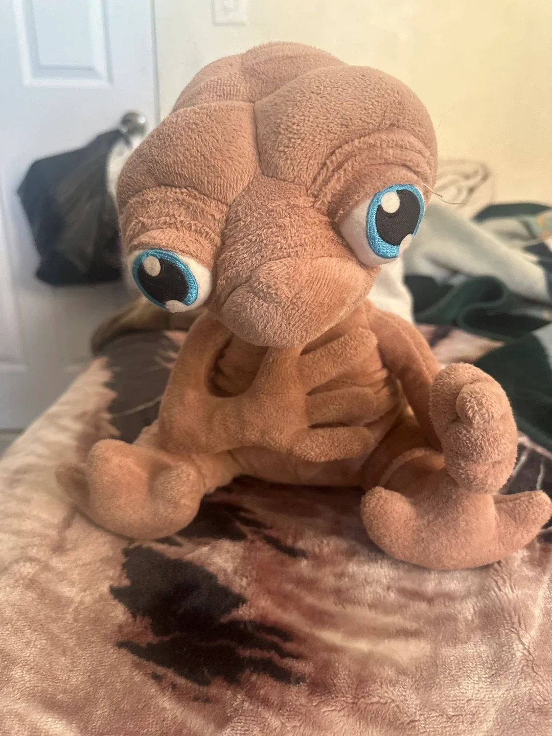 E.T. the Extra-Terrestrial Plush Toy