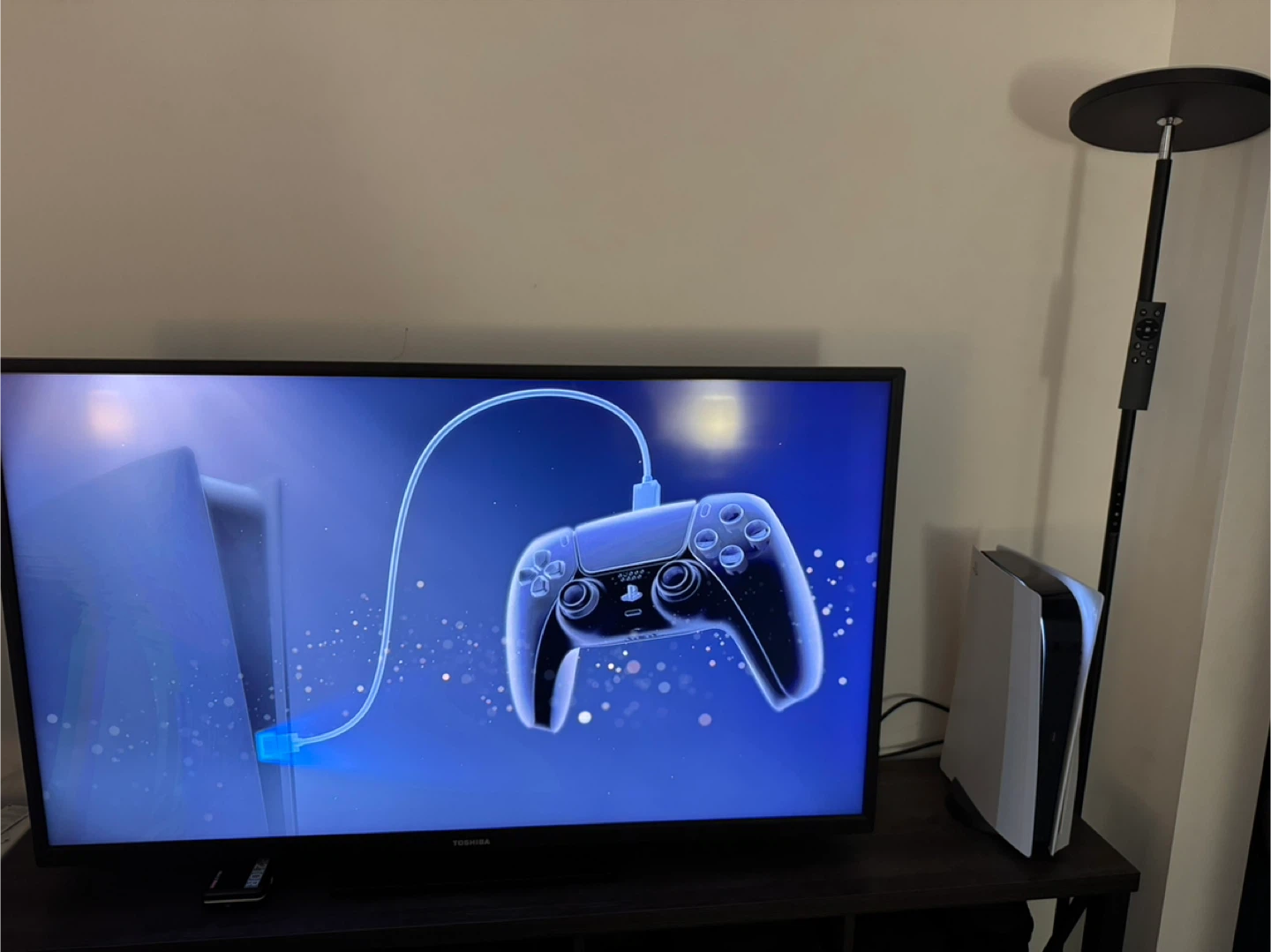 PlayStation 5 (PS5) Console + 4 Controllers + Remote - photo 3