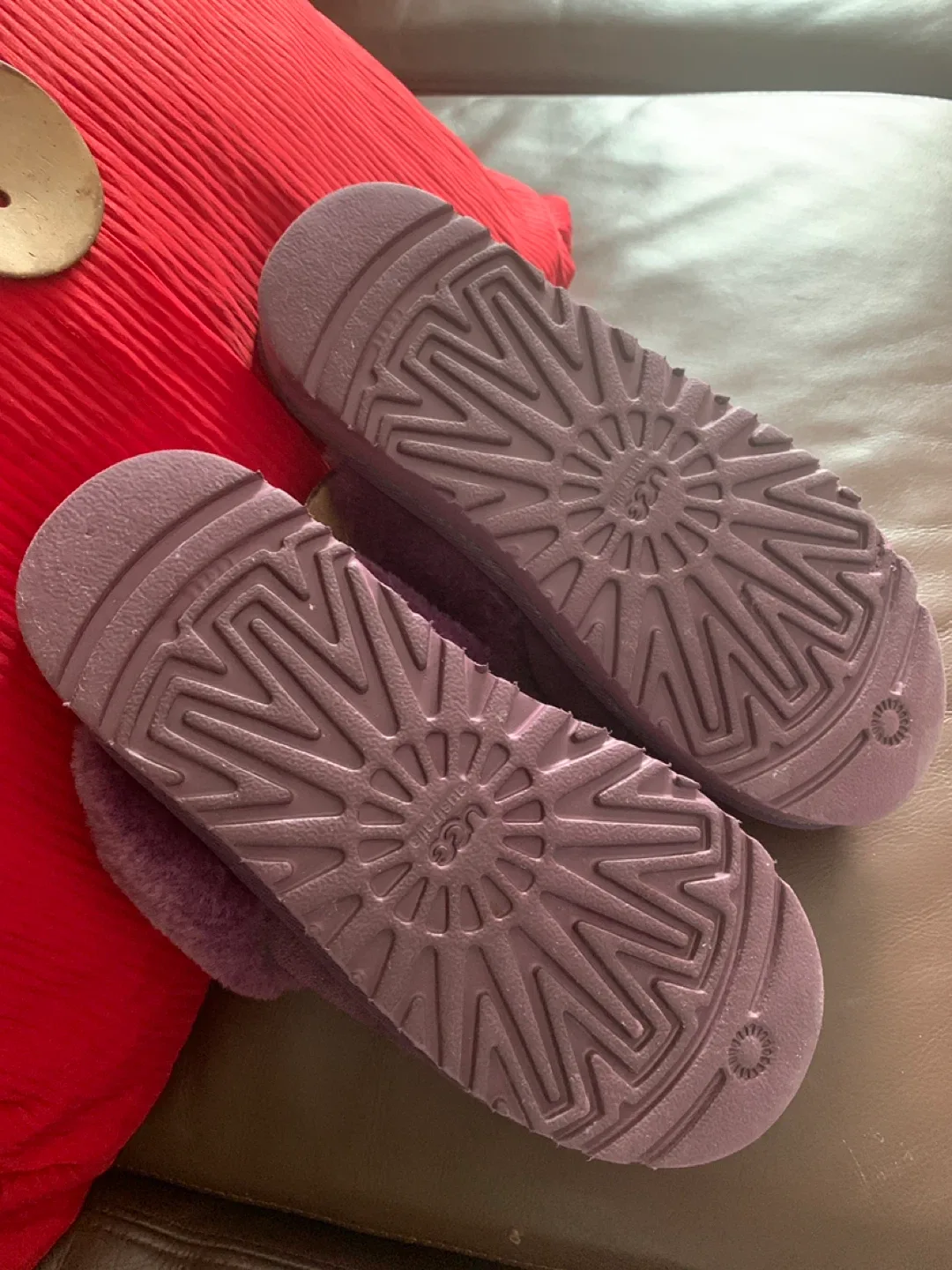 UGG Purple Slippers, Size 6 image indicator(2)