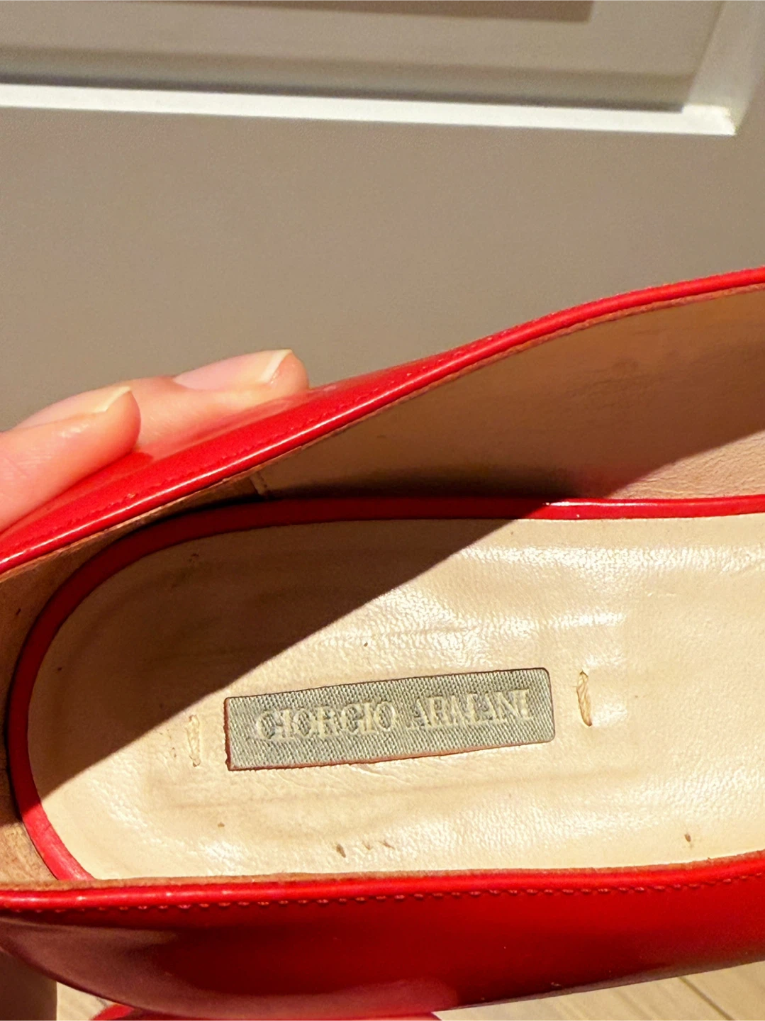 Giorgio Armani Red Leather Flats - Size 37/ US 6.5 - photo 3
