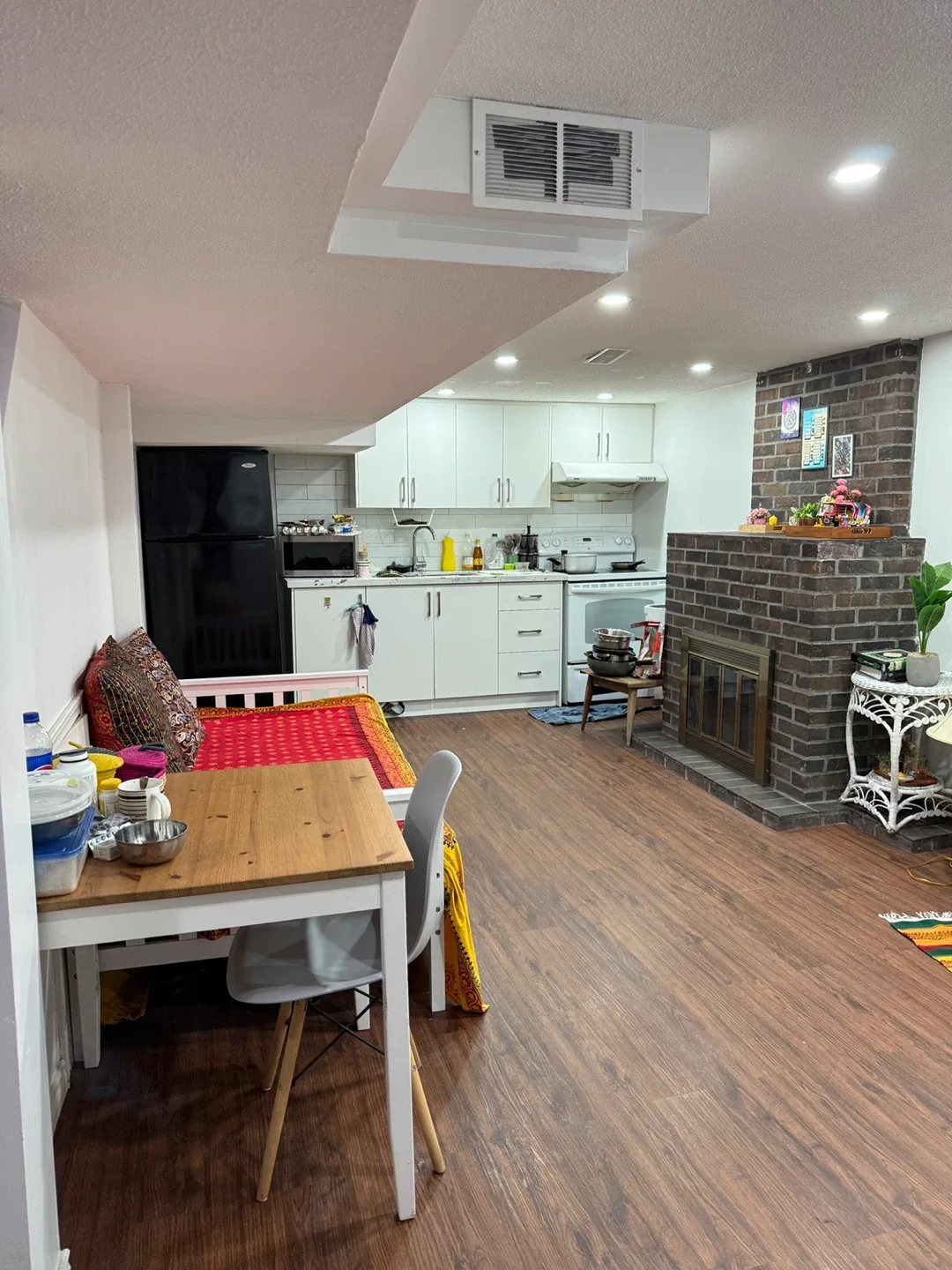 1 bed 1 bath private basement apartment image indicator(3)