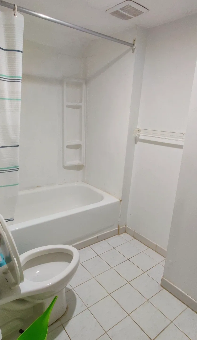 1 bed 1 bath private basement apartment image indicator(7)