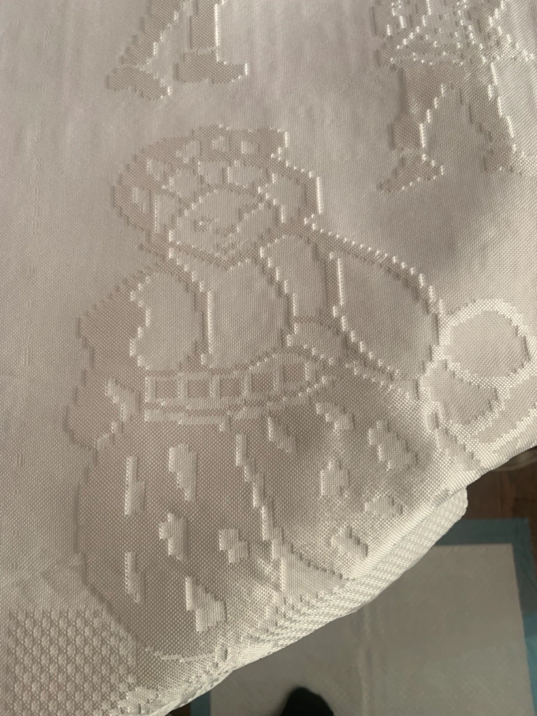 NEW RELIGIOUS SACRED MARY EUROPEAN BEDSPREAD - photo 3