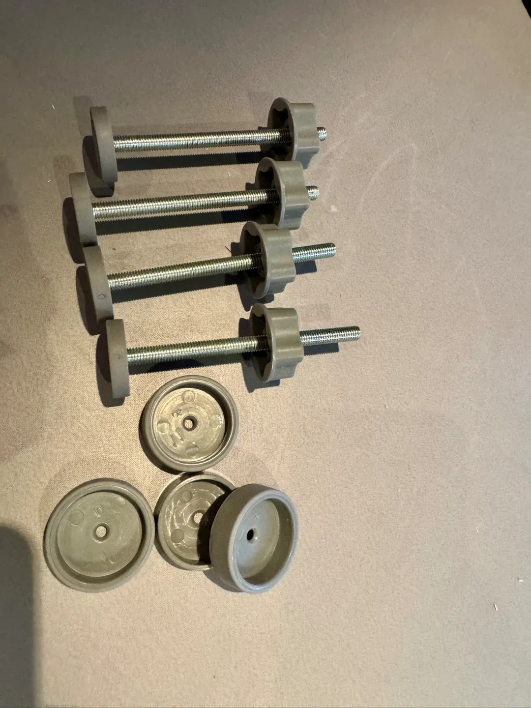 Regalo Easy Step Baby Gate image indicator(2)