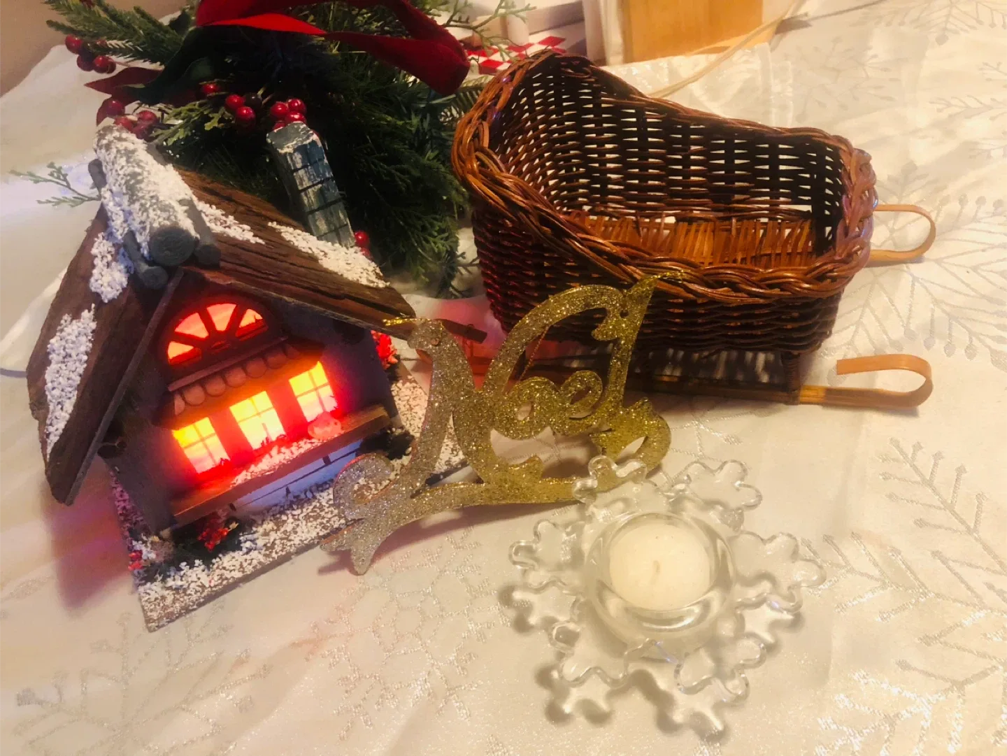 Christmas LOT: Village House, Wicker Sleigh etc #Cleanout