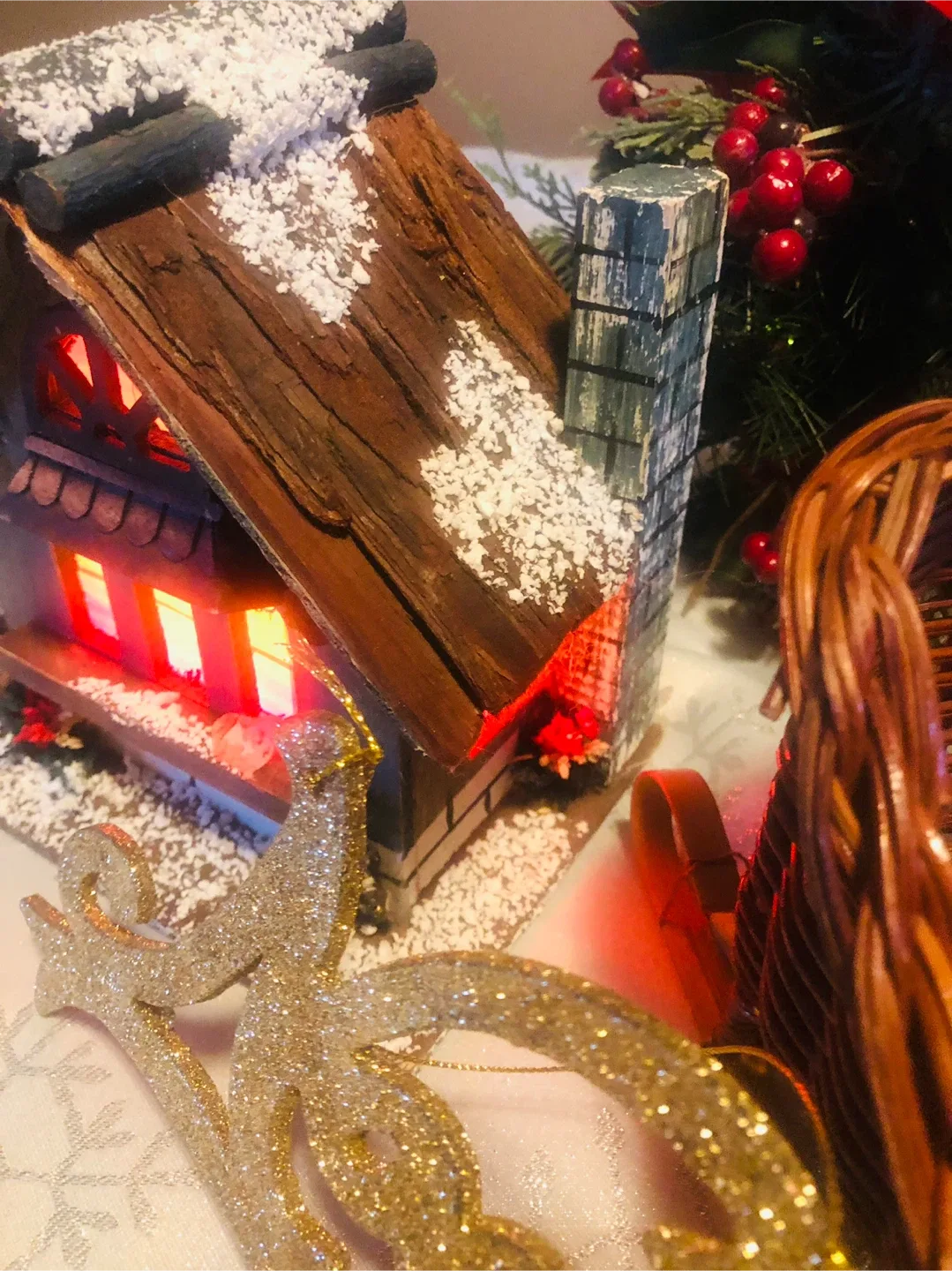 Christmas LOT: Village House, Wicker Sleigh etc #Cleanout image indicator(3)